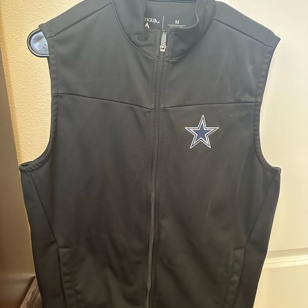 NFL Dallas Cowboys Black Sleeveless Zip Vest